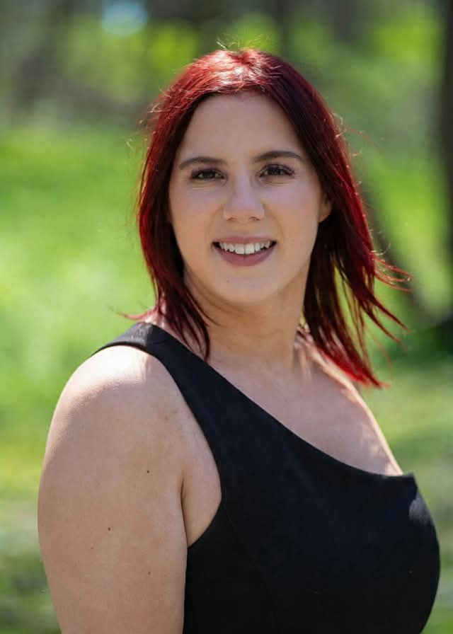 Headshot of Stephanie Evans